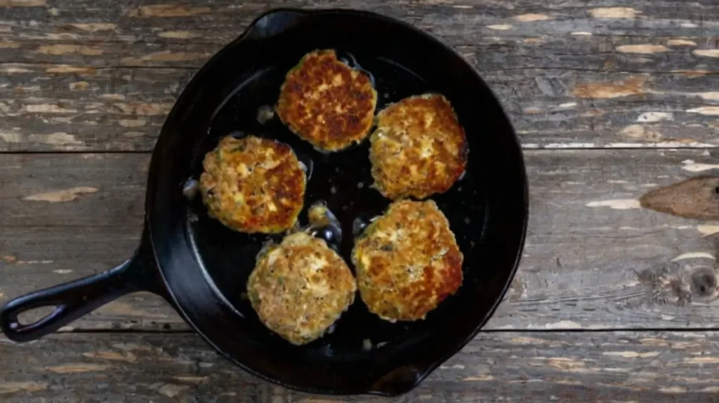 cooking Old-Fashioned Salmon Patties